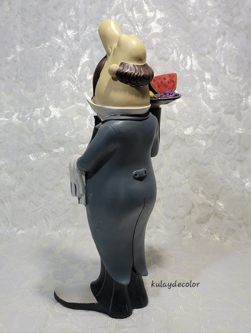 Vintage Resin Butler Figurine Long Nose Fruit Tray Statue 16” Tall Kitchen Decor - Picture 10 of 16
